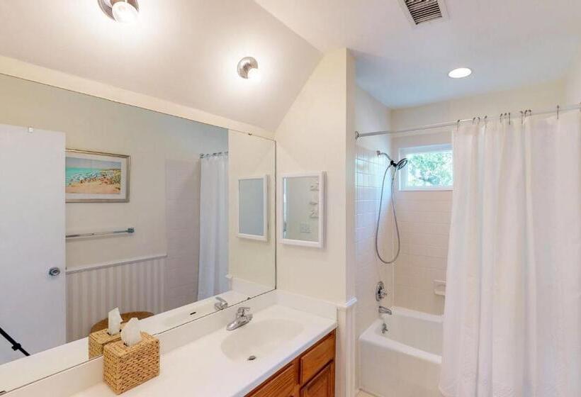 호텔 4406 Windswept