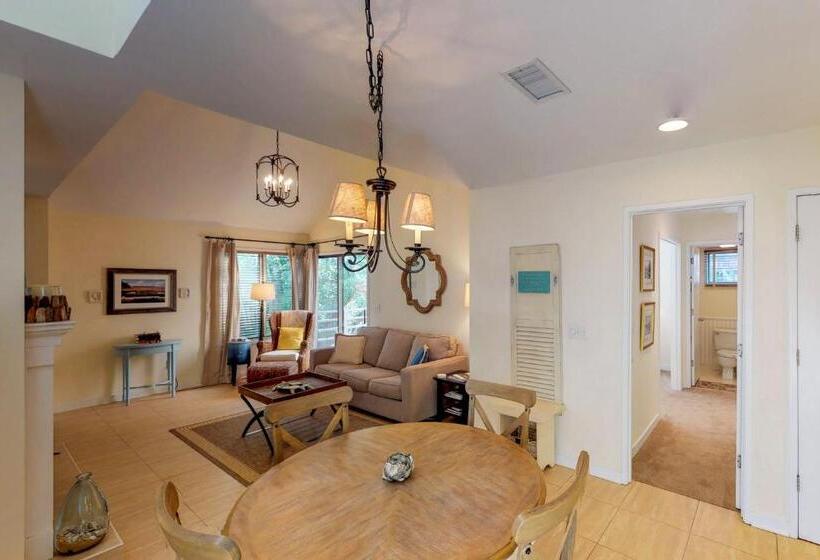 호텔 4406 Windswept