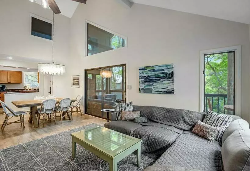 ホテル 4552 Parkside Villa