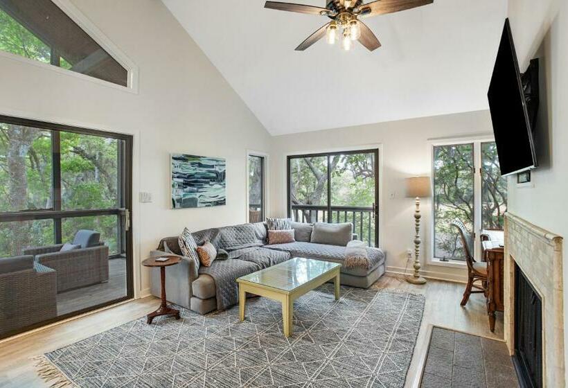 בית מלון כפרי 4552 Parkside Villa