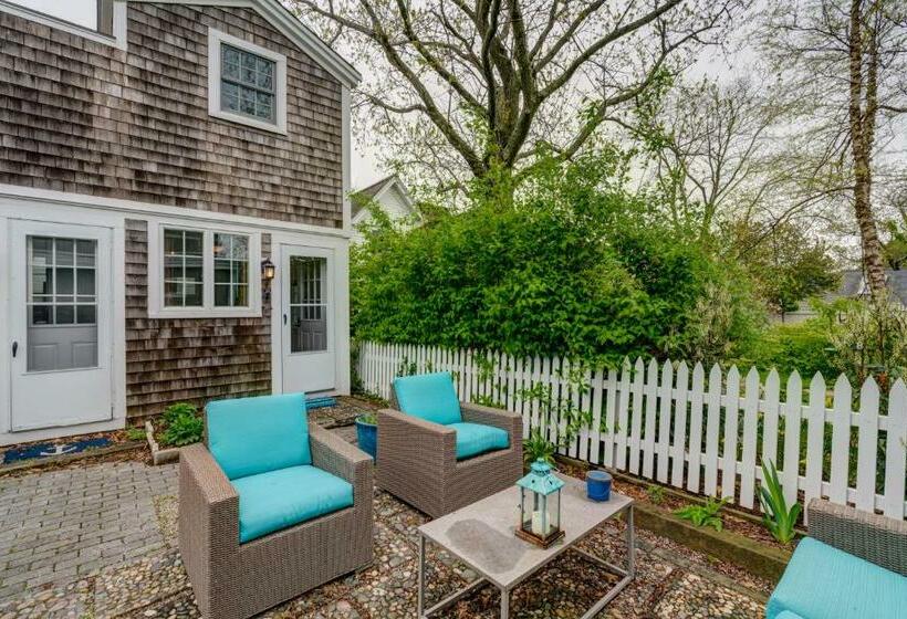 هتل Provincetown Perfection