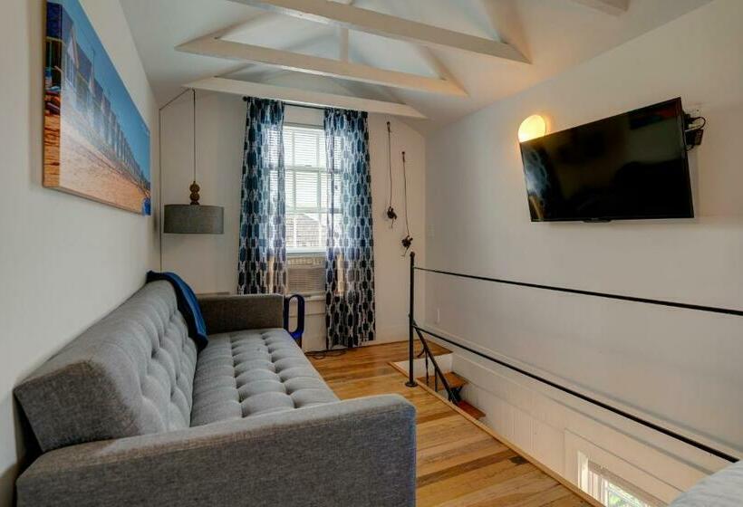 هتل Provincetown Perfection