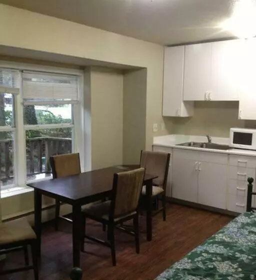 ペンション Grandma S Suite   Private Apartment Reduced Price On Tours