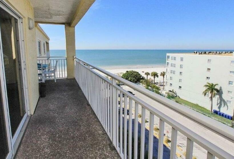 فندق Anglers Cove 602