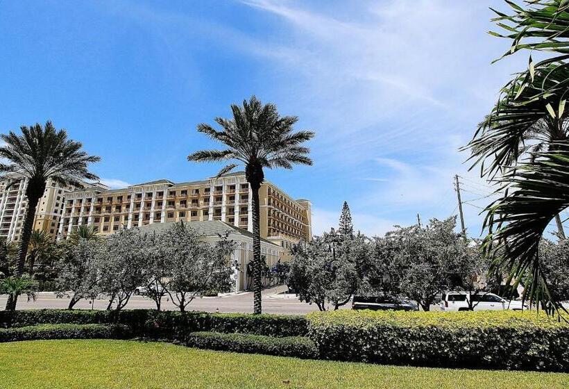 فندق Belle Harbor 13