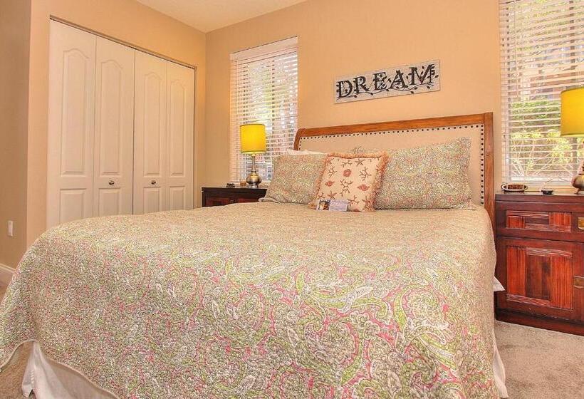 فندق Belle Harbor 13