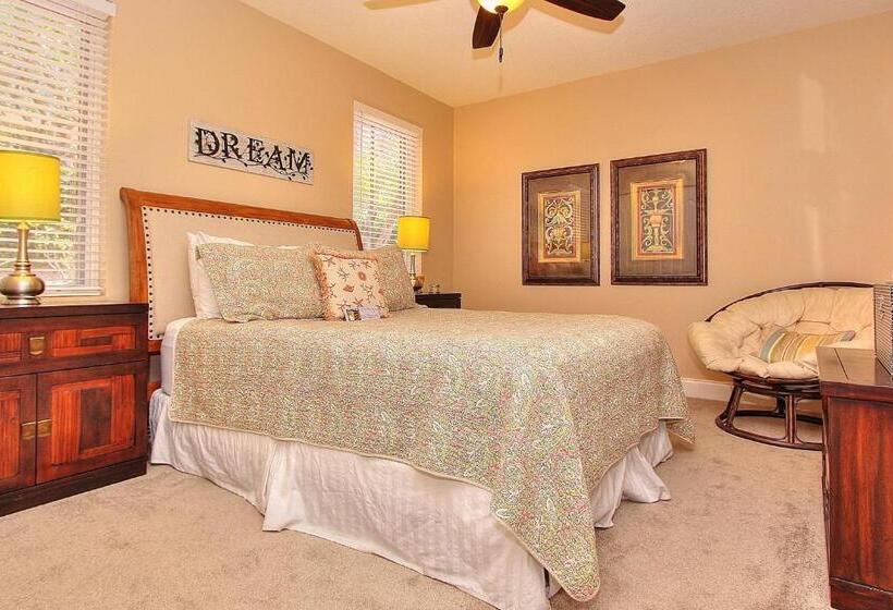 فندق Belle Harbor 13