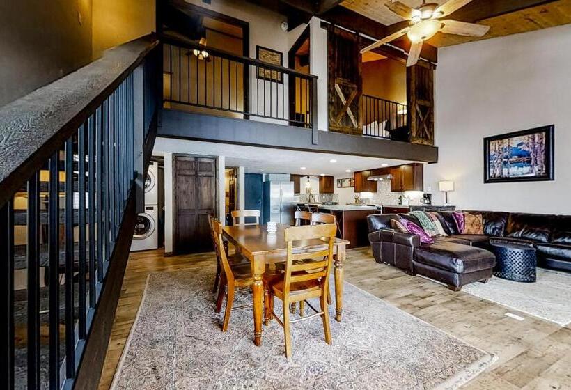 فندق Black Birch