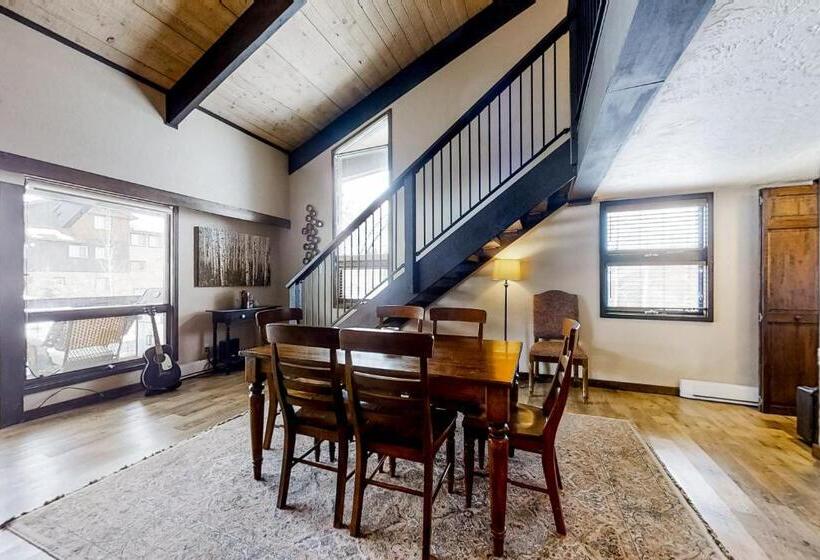 فندق Black Birch