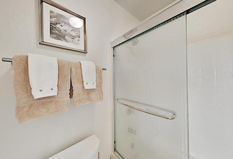 酒店 Monarch Vista