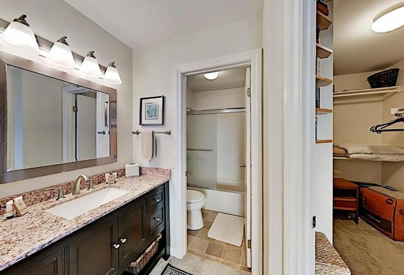 酒店 Monarch Vista