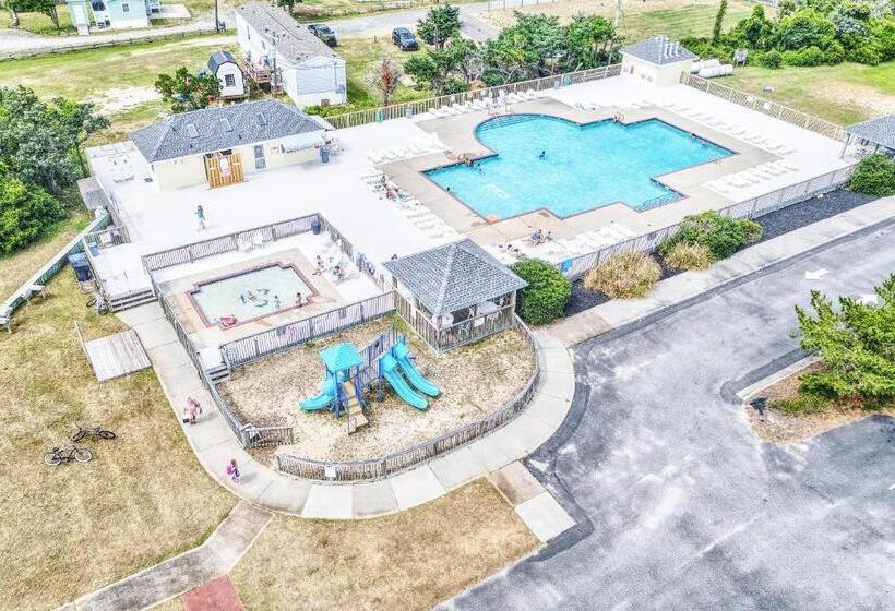 בית מלון כפרי Sea Tower 113