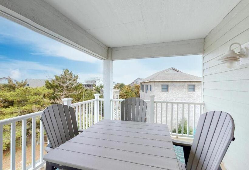 בית מלון כפרי Sea Tower 113