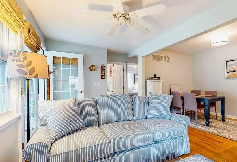 ホテル Town Of Rehoboth Beach   50a Olive Ave