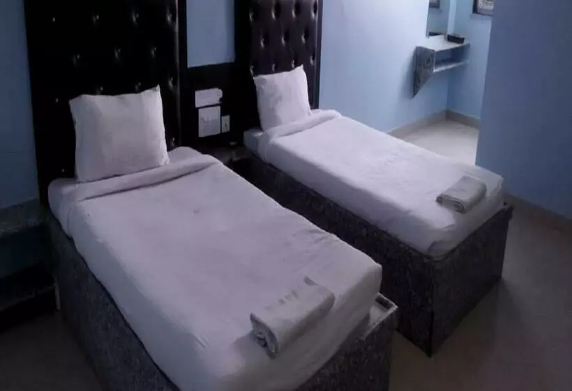 Hotelli Glory Grand, Rajgir
