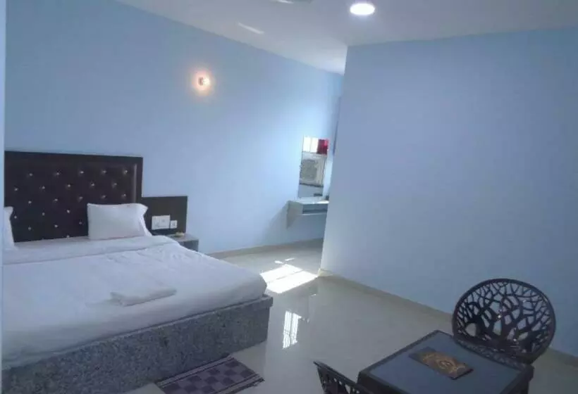 Hotelli Glory Grand, Rajgir