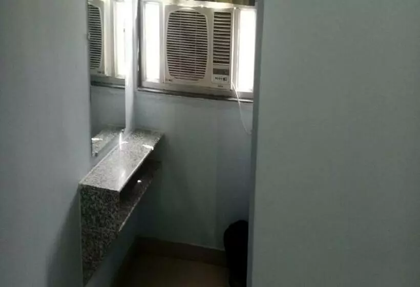 Hotelli Glory Grand, Rajgir