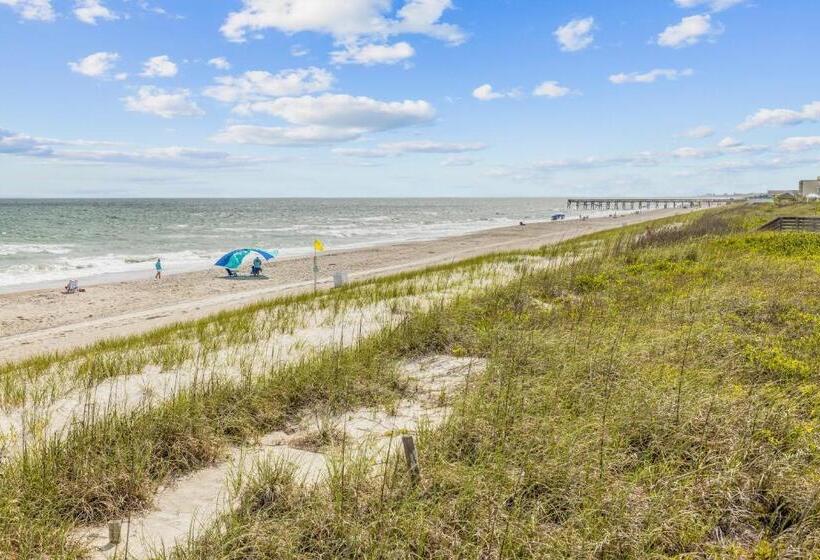 Отель Ocean Sands 150