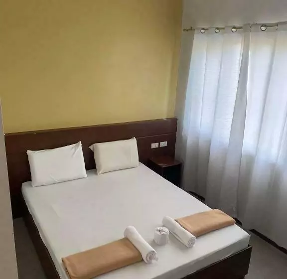 هتل Travelers Inn Matina