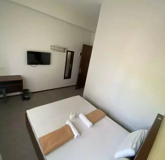 هتل Travelers Inn Matina