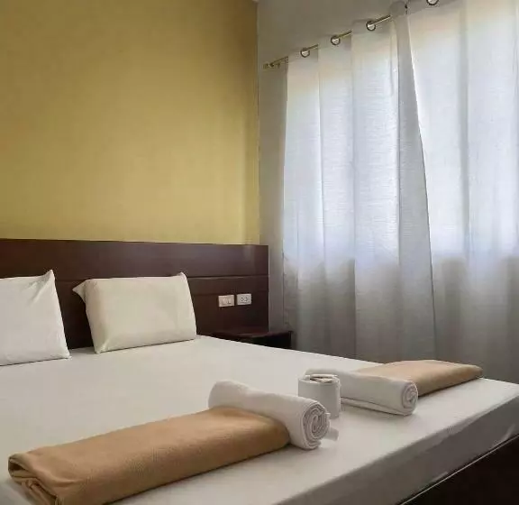 هتل Travelers Inn Matina
