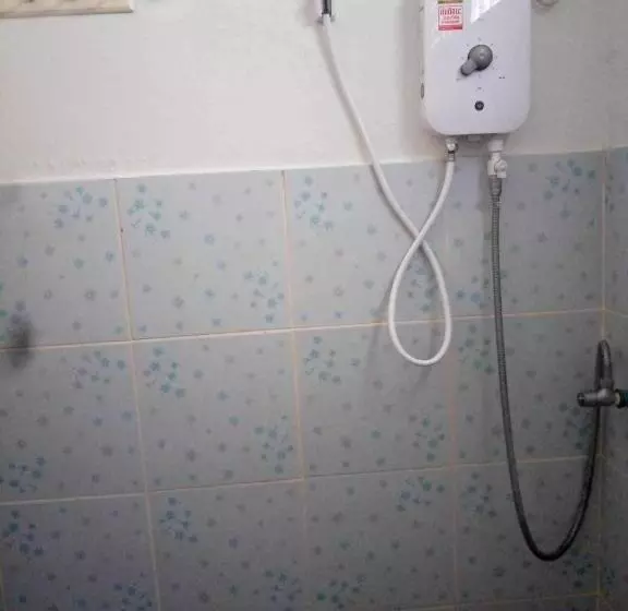 Majatalo Chalisa Bukit House Lanta