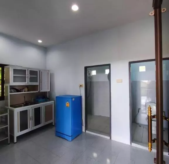 Majatalo Chalisa Bukit House Lanta