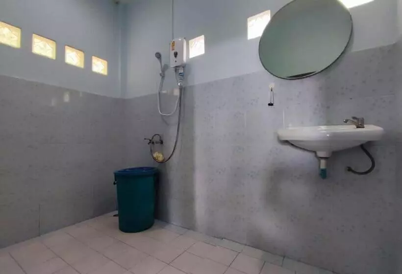 Majatalo Chalisa Bukit House Lanta