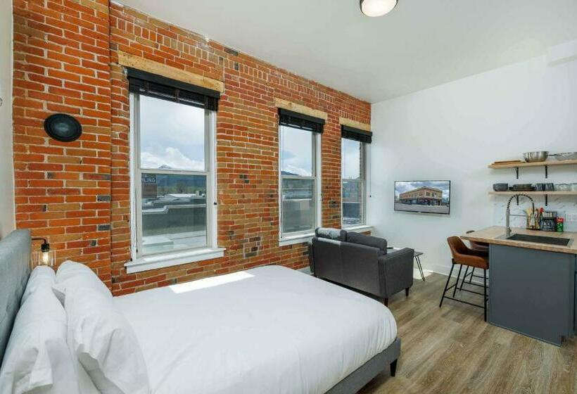 بنسيون Mt Block Unit 3 Glacier