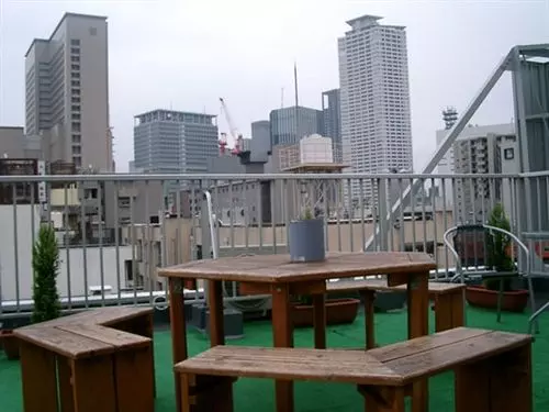 Общежитие Jhoppers Osaka Guesthouse