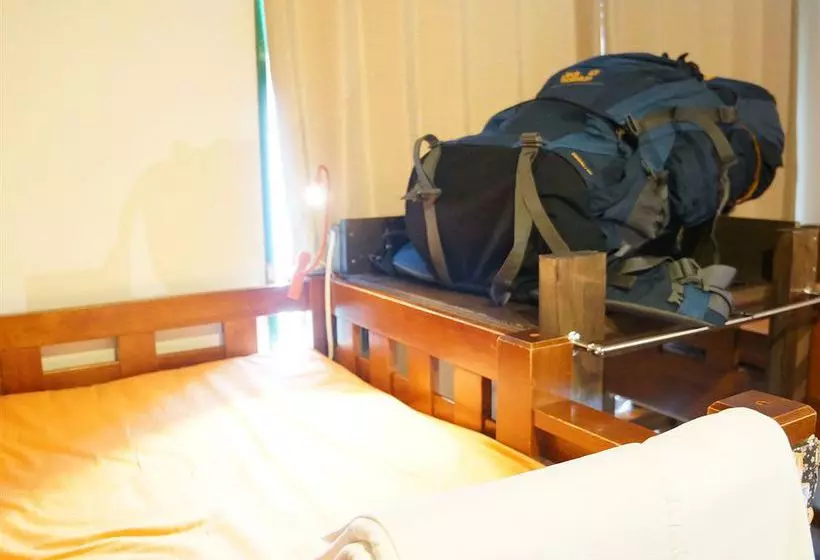Общежитие Jhoppers Osaka Guesthouse