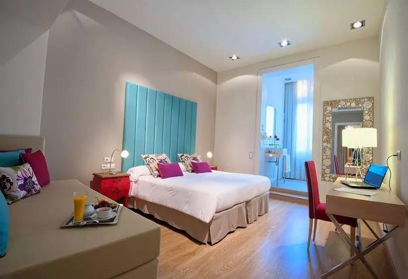 تختخواب و صبحانه Bed&Breakfast Casa con Estilo Bruc