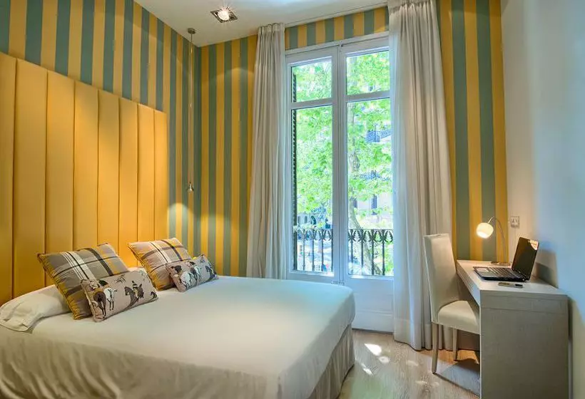 تختخواب و صبحانه Bed&Breakfast Casa con Estilo Bruc