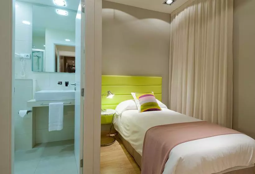 تختخواب و صبحانه Bed&Breakfast Casa con Estilo Bruc