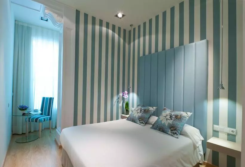 تختخواب و صبحانه Bed&Breakfast Casa con Estilo Bruc