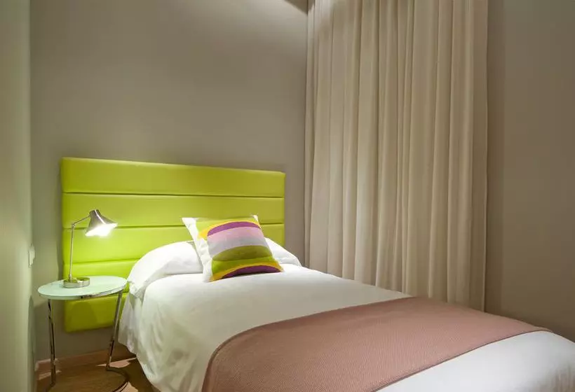 تختخواب و صبحانه Bed&Breakfast Casa con Estilo Bruc