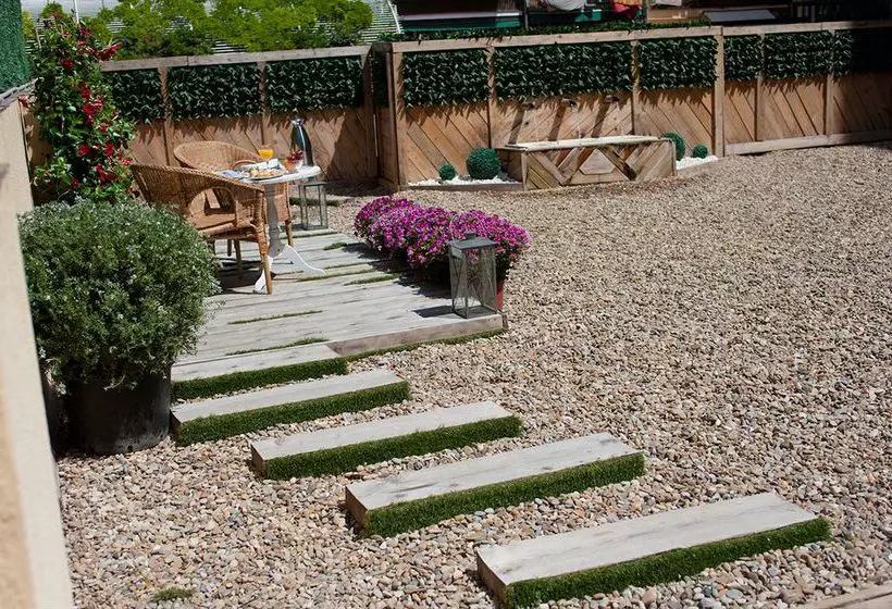 تختخواب و صبحانه Bed&Breakfast Casa con Estilo Bruc