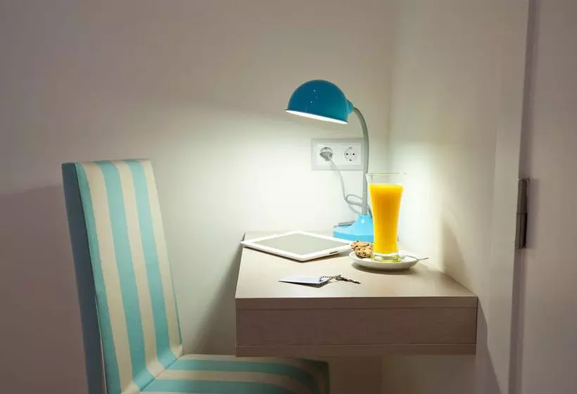 تختخواب و صبحانه Bed&Breakfast Casa con Estilo Bruc