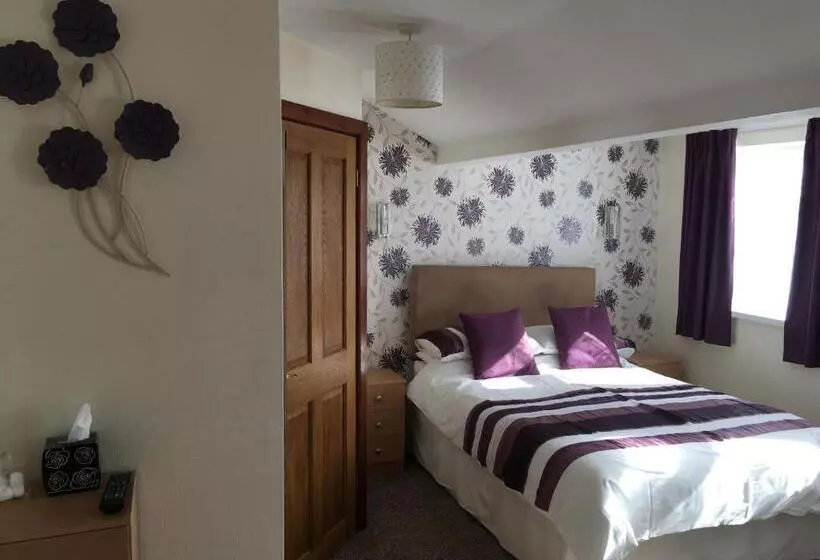 Aamiaismajoitus (B&B) Camelot House