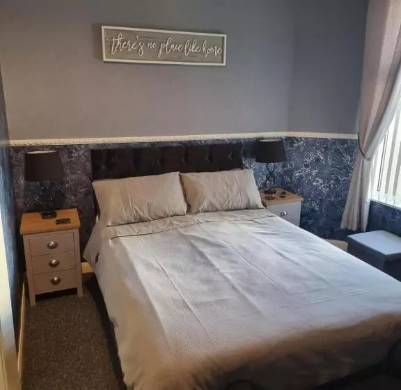 Aamiaismajoitus (B&B) Thornhill Blackpool