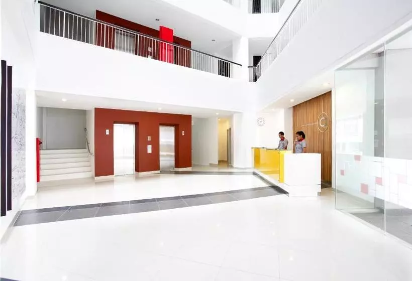 Amaris Hotel Karawang