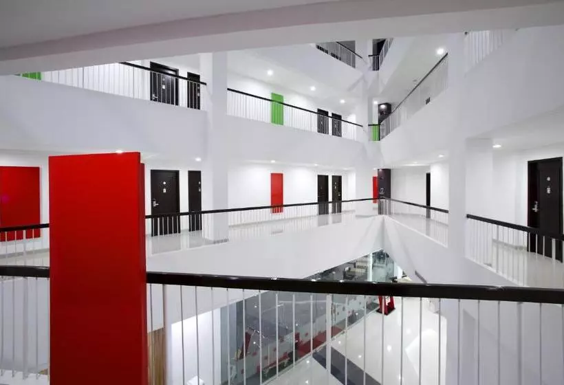 Amaris Hotel Karawang