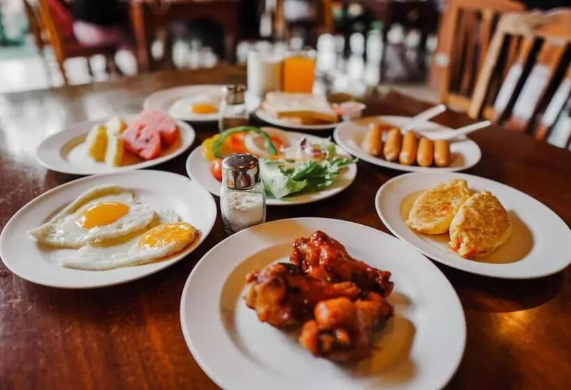 Hotelli Coconut Beach Resort, Koh Chang