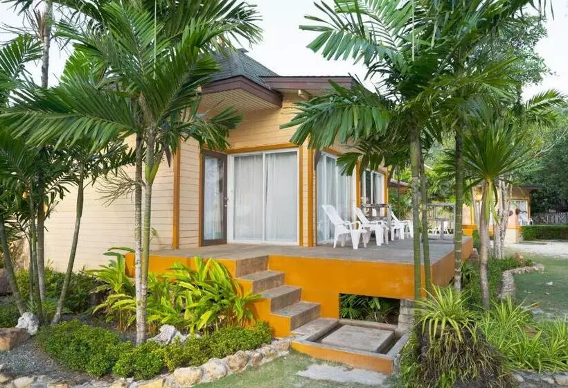 Hotelli Coconut Beach Resort, Koh Chang