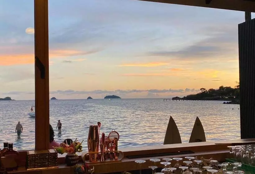 Hotelli Coconut Beach Resort, Koh Chang