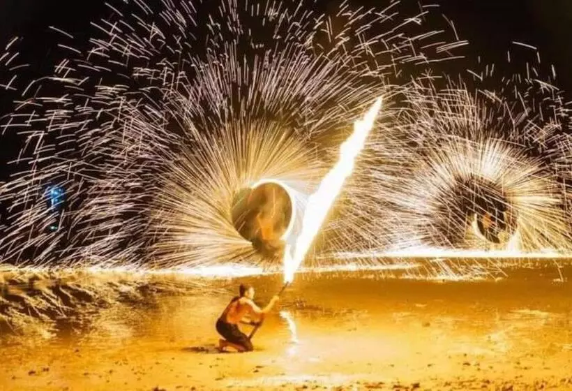 Hotelli Coconut Beach Resort, Koh Chang