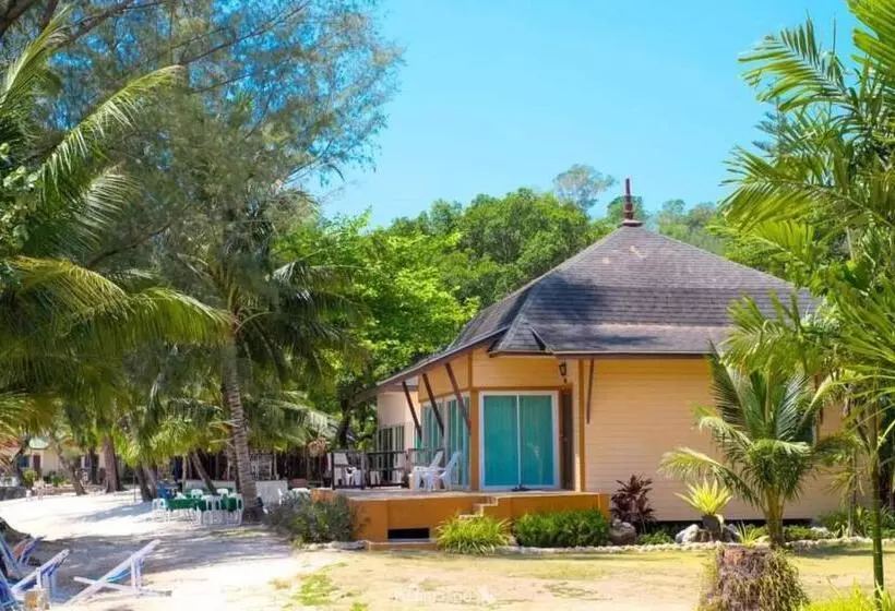 Hotelli Coconut Beach Resort, Koh Chang