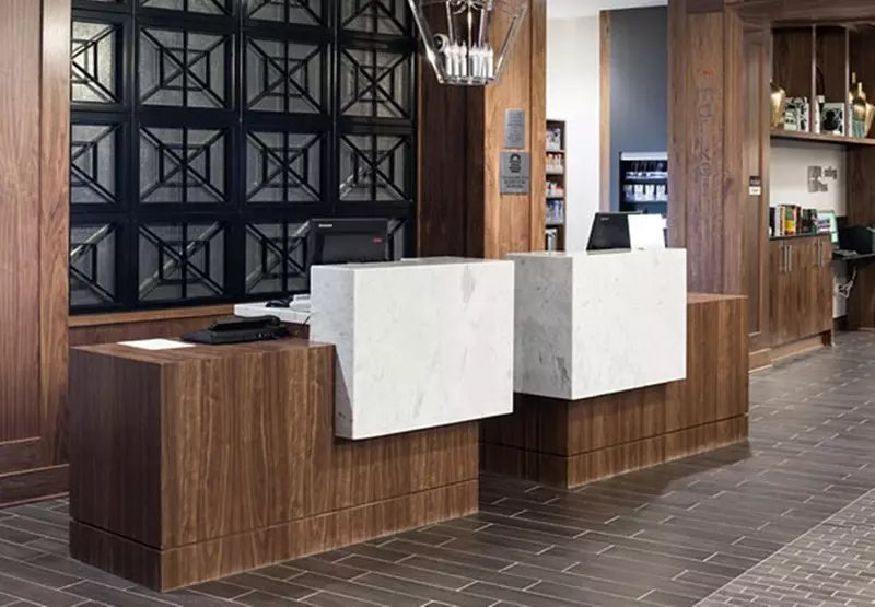 Отель Courtyard By Marriott Richmond Downtown