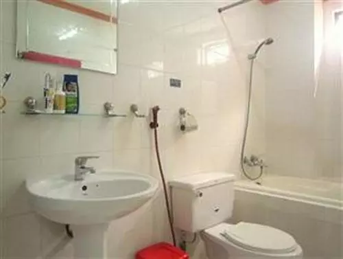 هتل Collection O Madam Cuc