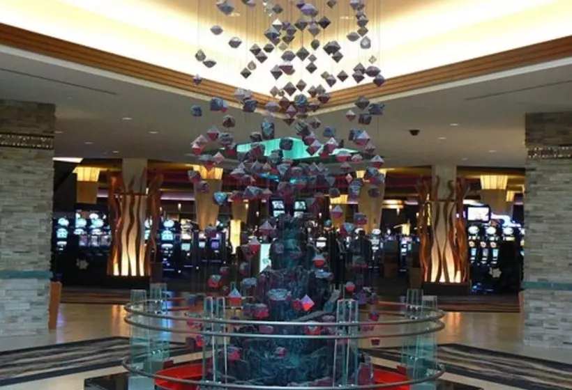 Отель Mohegan Pennsylvania Adults Only